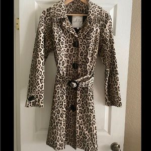 Stunning Milly leopard coat.
